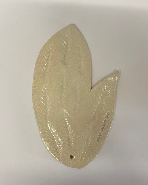 Ceramic Leaf at the Allen Gallery (No.008)